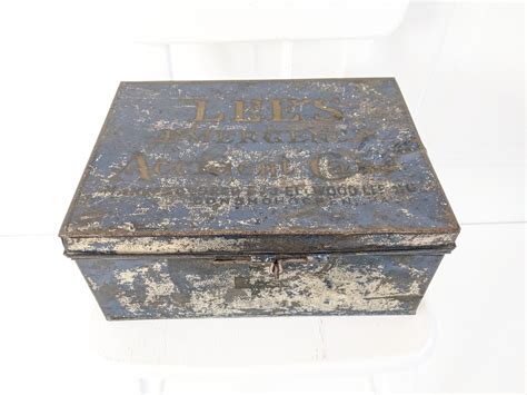 blue metal rectangle box collectible|Vintage Blue Box .